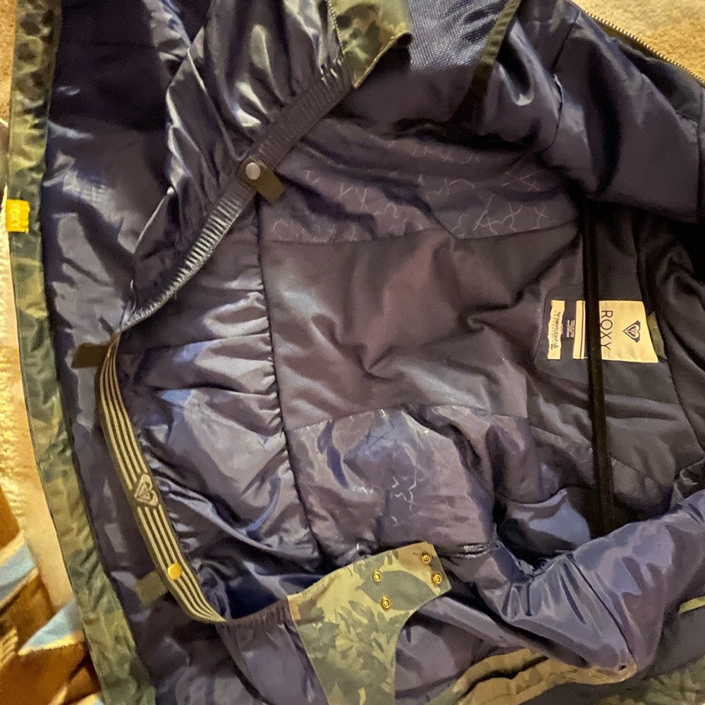 Snow jacket - Picture 12 of 14